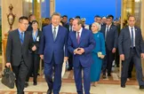 میدل ایست آی: مهم‌ترین پروژه‌ای که در سفر رئیس‌جمهور چین به مصر امضا شد، مرحله سوم منطقه اقتصادی چین-مصر در کانال سوئز است/ این موضوع در شرایطی اهمیت بیشتری پیدا کرده که بسته شدن تنگه هرمز می‌تواند مسیرهای کشتیرانی دریای سرخ را مهم‌تر کند