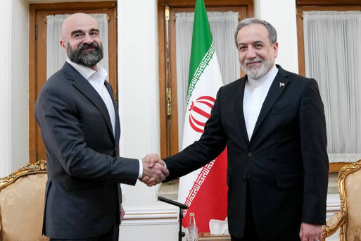دیدار و گفت‌و‌گوی رئیس اتحادیه میهنی کردستان عراق با عراقچی/ رایزنی وزیر خارجه پاکستان با گروسی درباره یادداشت تفاهم/ پنتاگون: هزینه جنگ علیه ایران حدود ۳۳ میلیارد و ۴۰۰ میلیون دلار برآورد شده/ مجلس نمایندگان آمریکا رأی‌گیری درباره قطعنامه‌ای که خواستار «خروج نیروهای آمریکایی از اقدامات رزمی علیه ایران است» را به تعویق انداخت