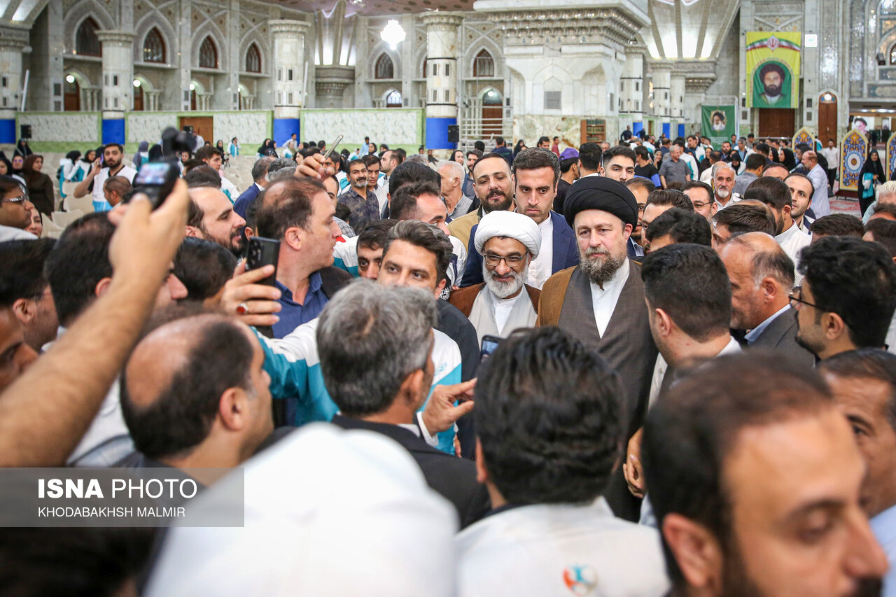تصاویر: مراسم اختتامیه پنجمین جشنواره ملی «اتفاق» در حرم امام خمینی (ره)