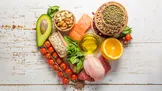۵ تغییر در رژیم غذایی برای عضله‌سازی و چربی‌سوزی هم‌زمان