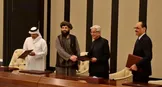 امضای توافق آتش بس میان پاکستان و افغانستان با میانجیگری قطر و ترکیه / کابل: دو طرف تعهد کردند نیروهای امنیتی، غیرنظامیان یا تأسیسات یکدیگر را هدف قرار ندهند / اسلام آباد: زنجیره تروریسمی که از افغانستان تا خاک پاکستان امتداد دارد، فوراً متوقف خواهد شد
