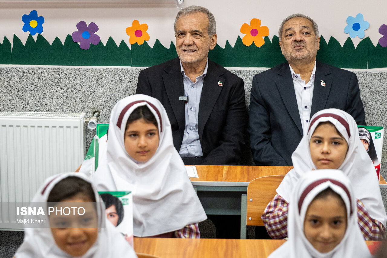 تصاویر: برگزاری جشن شکوفه‌ها در سراسر کشور