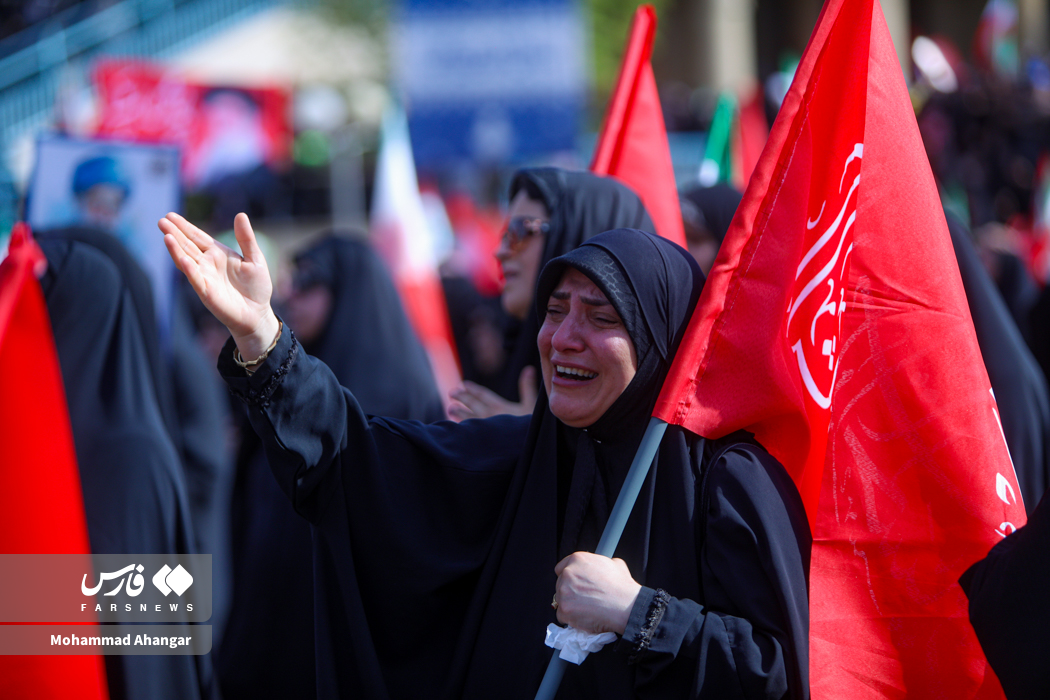 تصاویر: نخستین روز مراسم وداع با رهبر شهید انقلاب