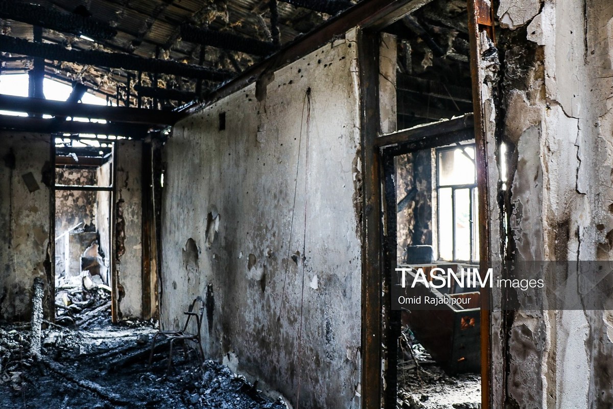 تصاویر: خسارت آتش سوزی مرکز بهداشت شهرستان رودسر - گیلان