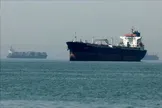 گلدمن ساکس: جریان صادرات نفت از تنگه هرمز به حدود دو سوم سطح پیش از جنگ بازگشته / مجموع صادرات نفت خام و فرآورده‌های نفتی از منطقه به ۱۵ تا ۱۶ میلیون بشکه در روز افزایش یافته؛ اما همچنان ۷ تا ۸ میلیون بشکه در روز کمتر از سطح پیش از آغاز درگیری‌ها ست