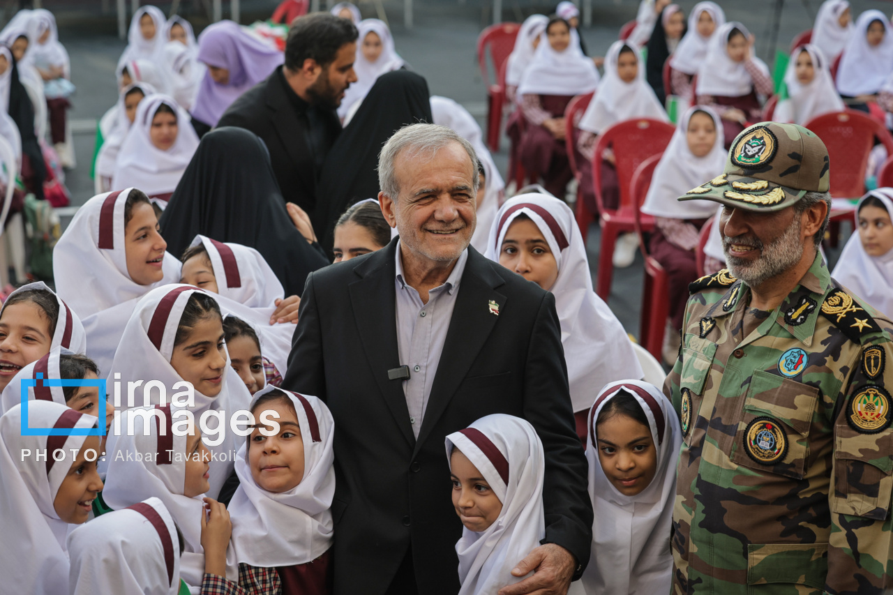 تصاویر: برگزاری جشن شکوفه‌ها در سراسر کشور