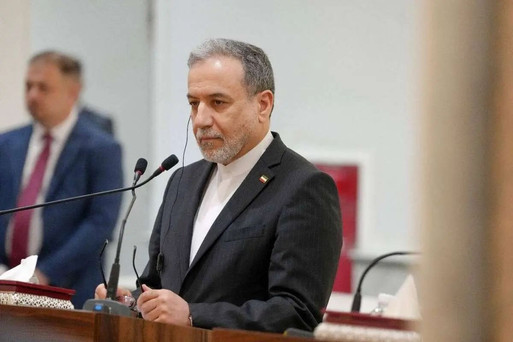 عراقچی: در صورت فراهم شدن شرایط و دور بودن فضا از فشار و تهدید، می‌توان تنگه هرمز را ظرف ۷ روز بازگشایی کرد/ مهلت ۷ روزه از لحظه‌ای آغاز می‌شود که آمریکا طرح پیشنهادی ایران را بپذیرد/ در صورت انجام اقدامات لازم، معتقدیم می‌توانیم این روند را ظرف ۴ یا ۵ روز تکمیل کنیم؛ به‌گونه‌ای که در روز ششم تنگه هرمز باز شود و در روز هفتم، ایالات متحده برای توافق نهایی وارد شود