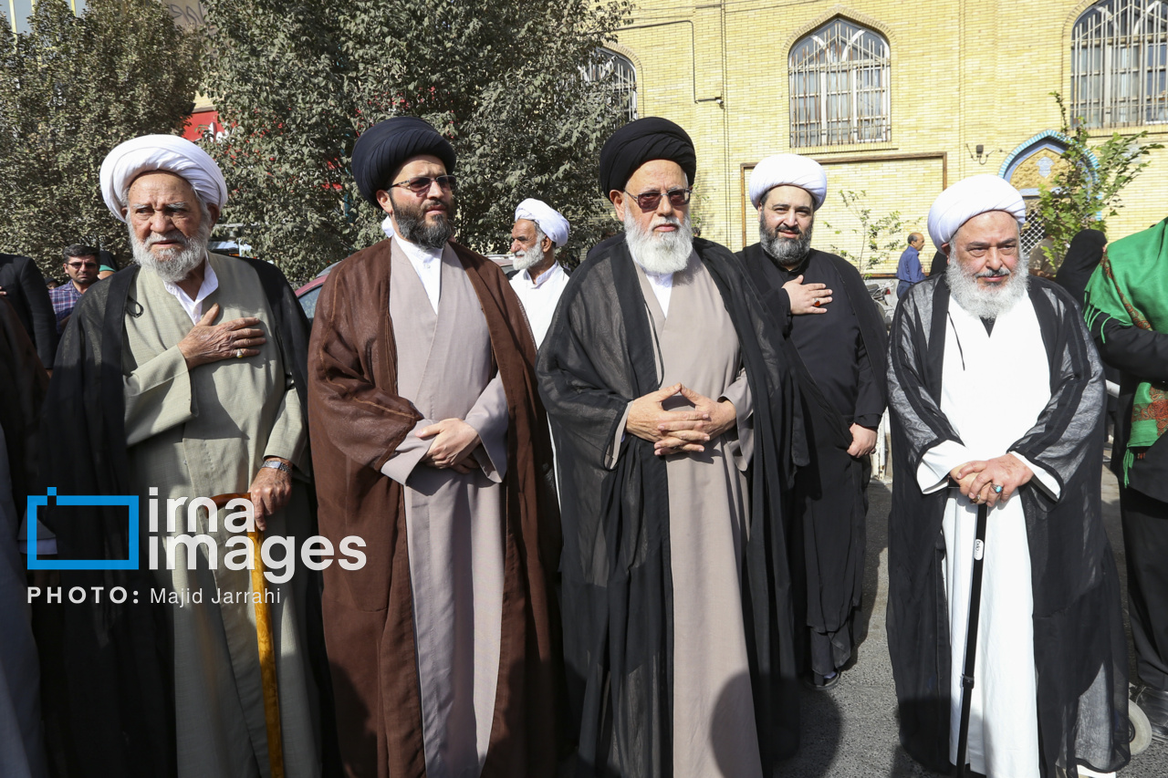 تصاویر: تشییع پیکر آیت‌الله سید علیرضا حیدری در یزد