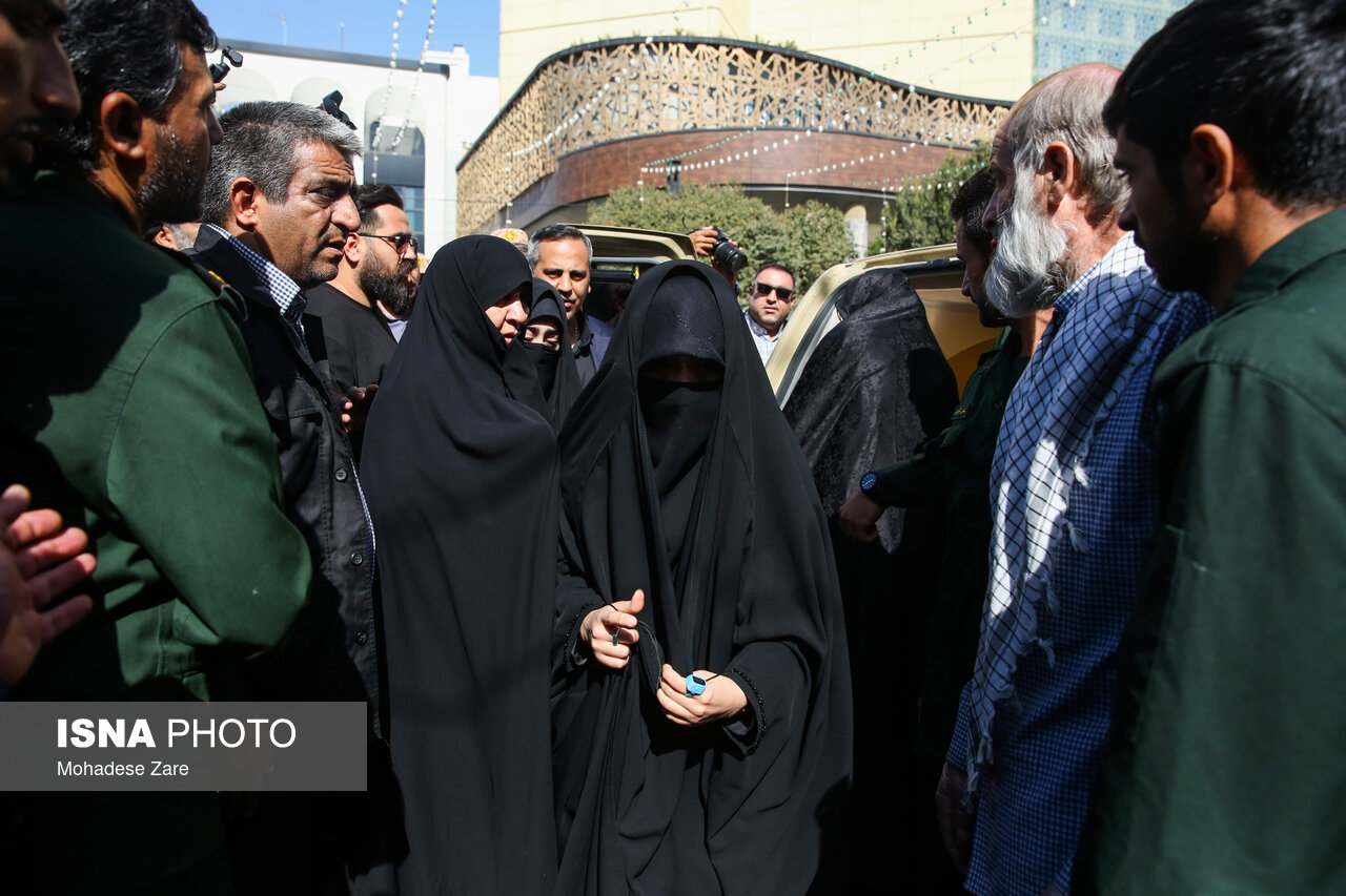 تصاویر: تشییع پیکر مطهر سردار شهید «حسین ظریفی»، فرمانده قرارگاه سجاد سراوان در مشهد