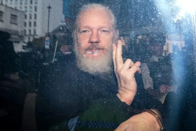 آسانژ حدود 7 میلیون دلار خرج روی دست اکوادور گذاشت