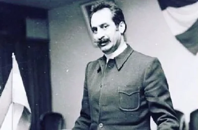 قسمت ۱۳/ داریوش فروهر از اولین لحظه‌ی دستگیری مامورین را متحیر ساخت