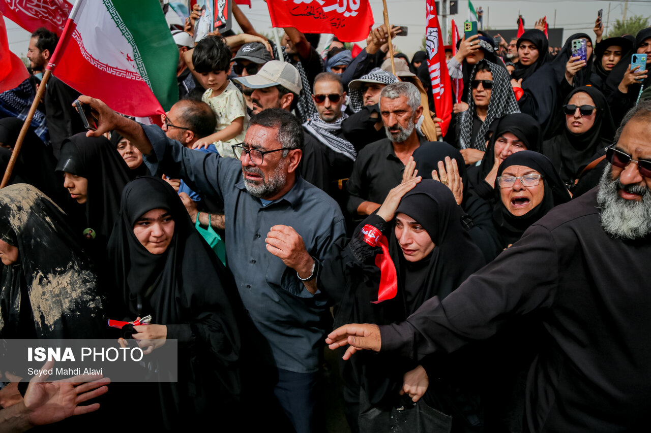 تصاویر: تشییع پیکر مطهر رهبر شهید انقلاب در قم