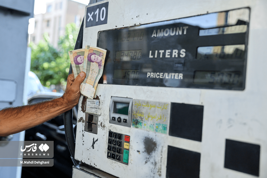 تصاویر: وضعیت پمپ‌بنزین‌ها یک روز پس از اعلام قیمت جدید