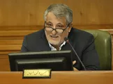 محسن هاشمی: بر اساس برآوردهای مرکز پژوهش‌های مجلس و نظرات متخصصان، آمار ابتلا و قربانیان کرونا بسیار بیشتر از عدد اعلام شده رسمی است؛ این موضوع مورد تأیید وزارت بهداشت هم قرار گرفته / مسئولان مربوطه با شتابزدگی در رفع محدودیت‌ها، دستاورد دو ماه گذشته را با خطر مواجه نکنند / وزارت بهداشت آمار قربانیان و مبتلایان کرونا در تهران را به صورت مجزا ارائه کند