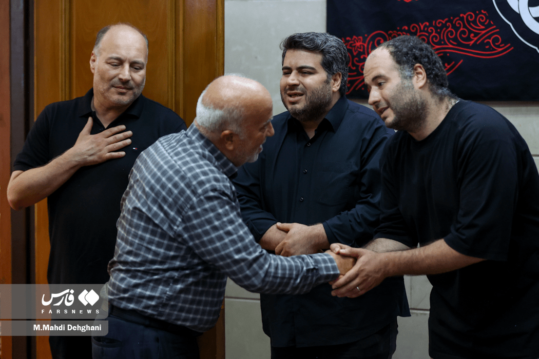 تصاویر: اولین سالگرد درگذشت احمد توکلی