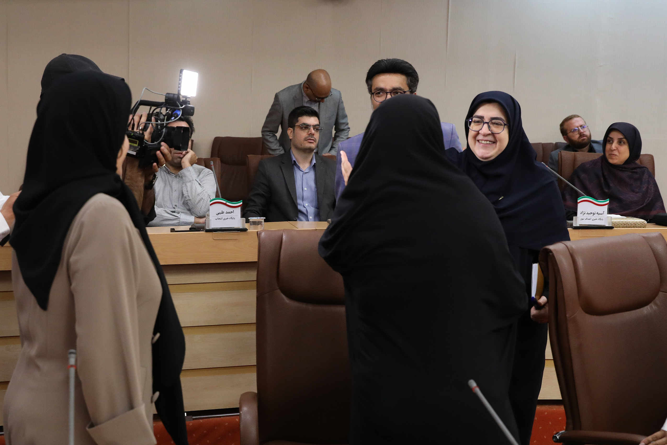 تصاویر: نشست خبری پزشکیان با جمعی از اصحاب رسانه