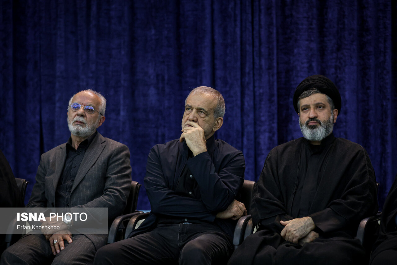 تصاویر: مراسم گرامیداشت رهبر شهید انقلاب در تهران