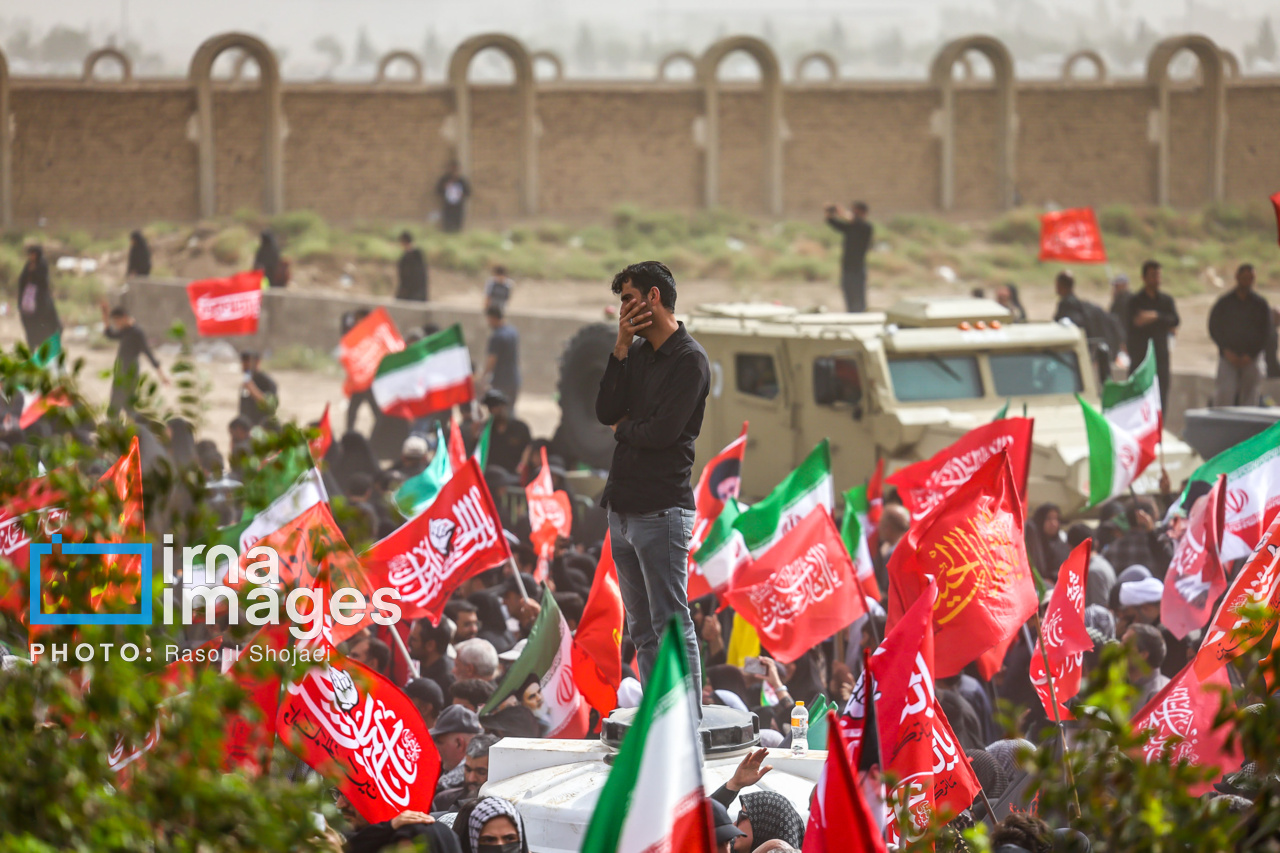 تصاویر: تشییع پیکر مطهر رهبر شهید انقلاب در قم