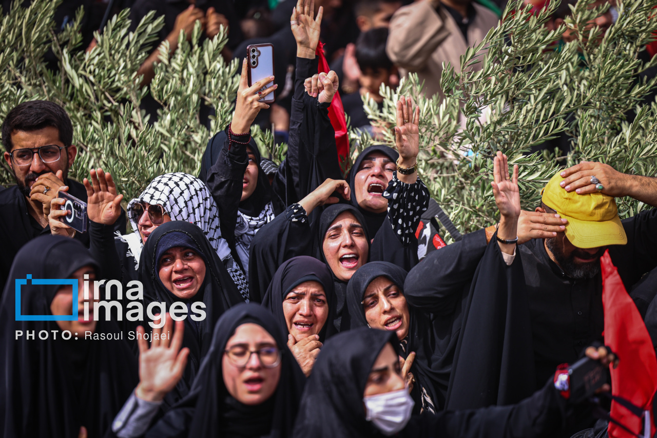 تصاویر: تشییع پیکر مطهر رهبر شهید انقلاب در قم