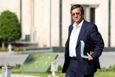همتی عازم روسیه شد