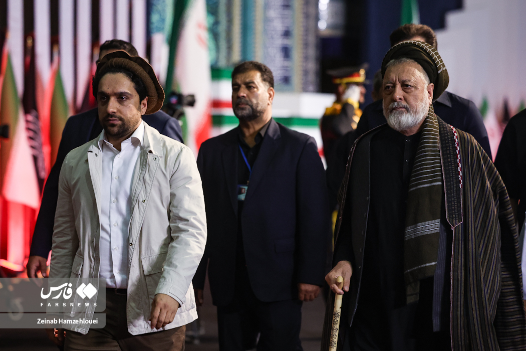 تصاویر: مراسم ادای احترام سران کشورها و مسئولان خارجی به پیکر رهبر شهید انقلاب