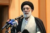 ببینید/ بوسه حجت‌الاسلام والمسلمین سید هادی خامنه‌ای، برادر رهبر شهید انقلاب بر تابوت ایشان