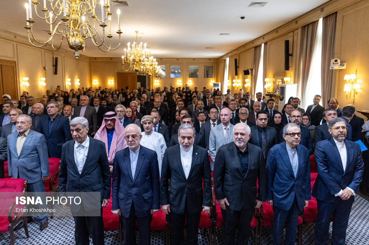 تصاویر: مراسم گشایش مرکز اسناد و موزه شهید کمال خرازی