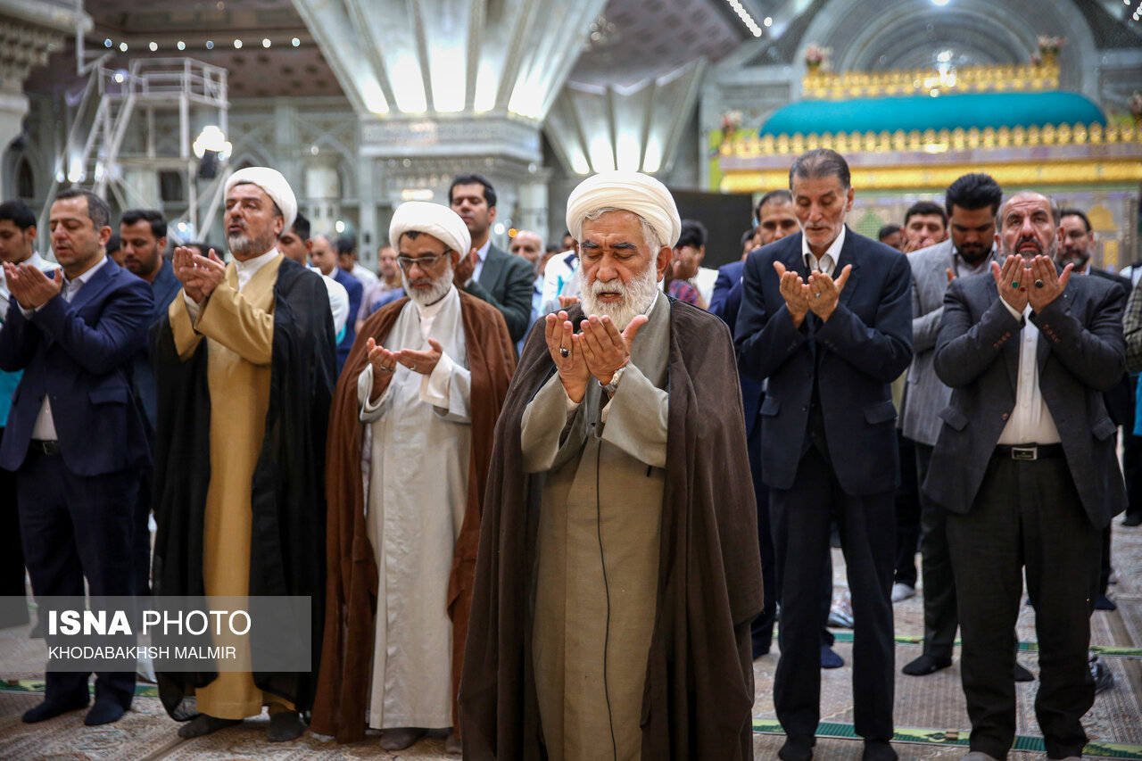 تصاویر: مراسم اختتامیه پنجمین جشنواره ملی «اتفاق» در حرم امام خمینی (ره)