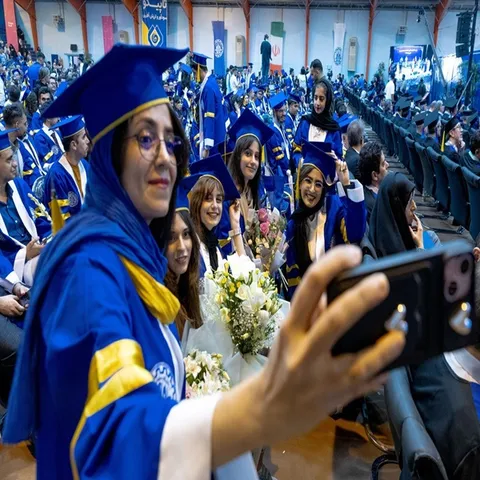 تصاویر: مراسم دانش‌آموختگی دانشجویان دانشگاه شریف
