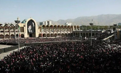 ببینید/ ویدیویی از مراسم صبح امروز وداع با رهبر شهید انقلاب