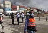استاندار هرمزگان: گروه‌های جستجو و نجات همچنان در صحنه حادثه بندر شهید رجایی مستقر هستند