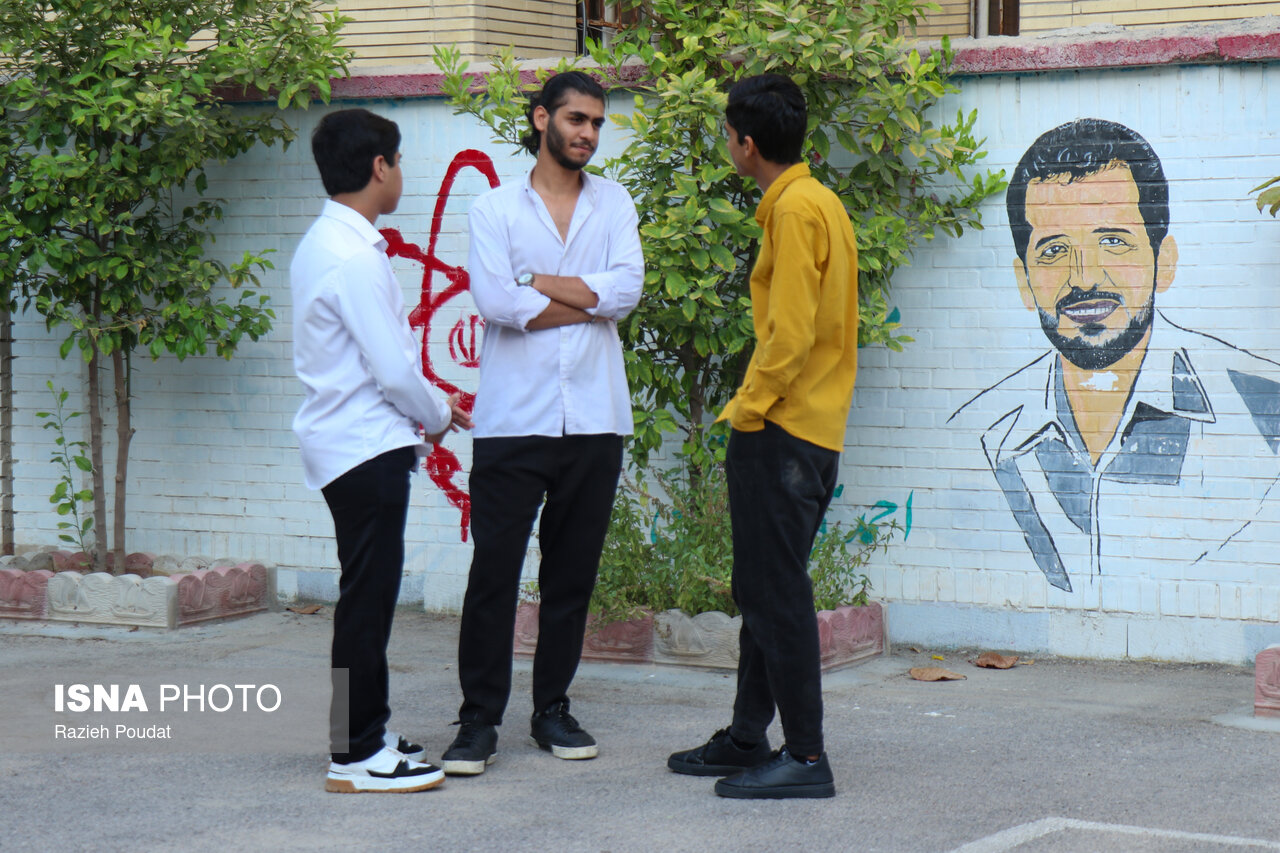 تصاویر: برگزاری امتحانات نهایی پایه یازدهم - بندرعباس