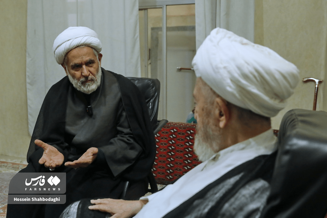 تصاویری جدید از حسین طائب در قم