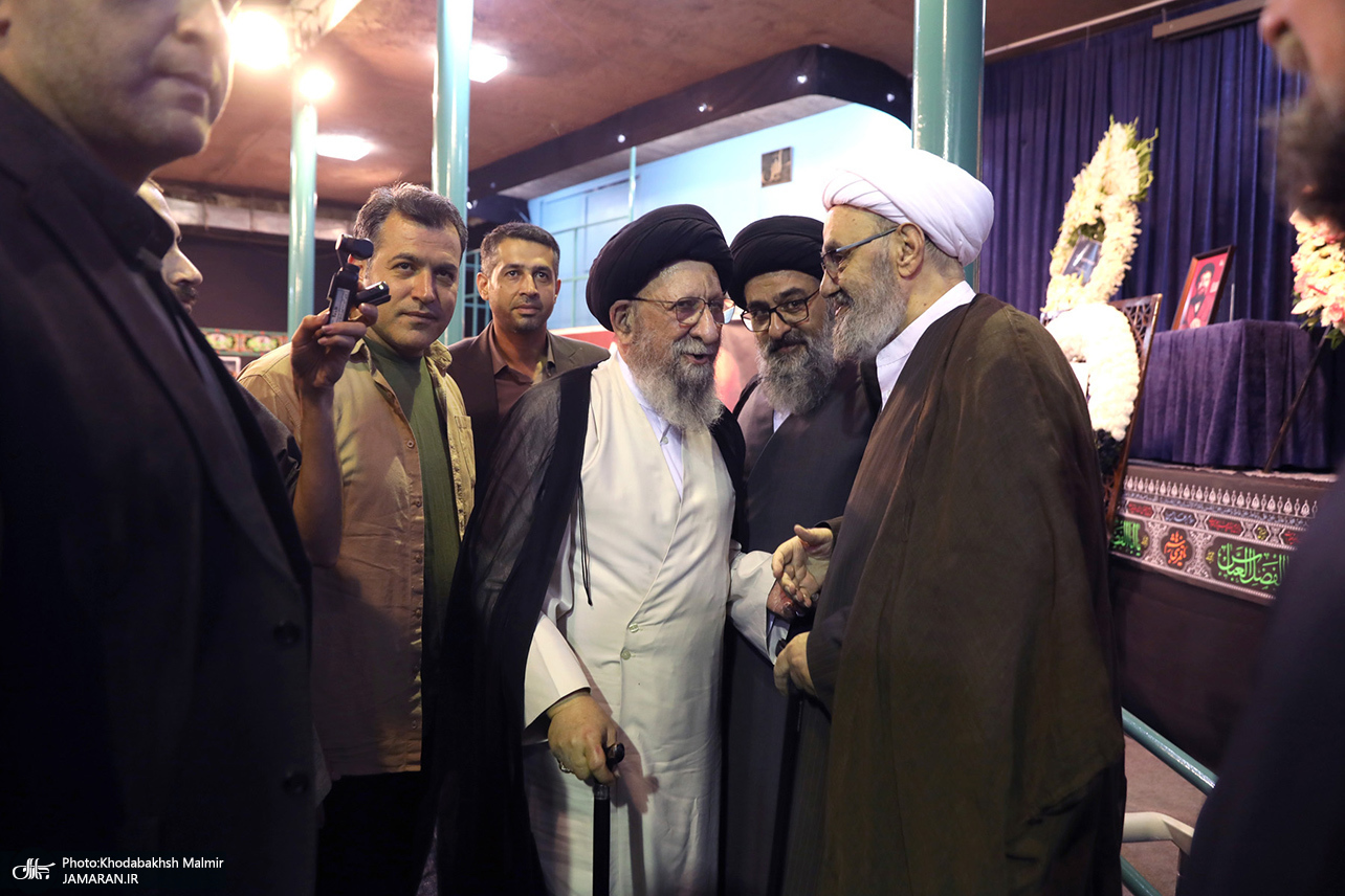 تصاویر: مراسم بزرگداشت مادر همسر سید حسن خمینی و همسر آیت الله موسوی بجنوردی