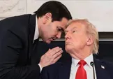 دولت ترامپ درباره مذاکرات با ایران، در حال گسترش تماس‌ها با بازیگران غیر منتظره‌‌ای در اروپا است/ روبیو با وزرای خارجه یونان و اتریش گفت‌و‌گو کرد و بلافاصله، آن‌ دو با عراقچی تماس گرفتند/ این تماس‌ها نشان از تلاش عاجزانه واشنگتن برای توقف درگیری‌ها دارد/ ورود اتریش و یونان، به این معنا است که بستن تنگه، کشور‌های بی‌طرف را هم وادار کرده که از نفوذ خود برای ازسرگیری مذاکرات استفاده کنند