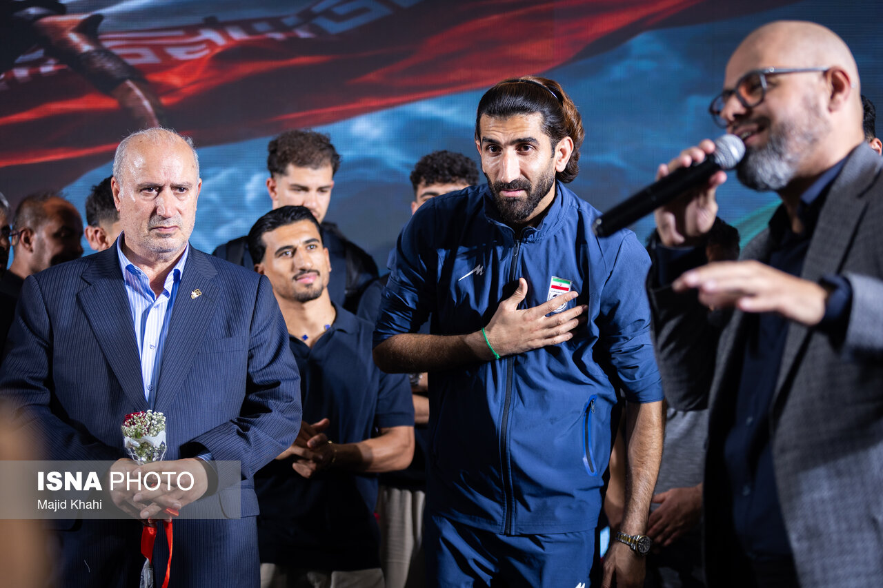 تصاویر: ورود کاروان تیم ملی جمهوری اسلامی ایران به کشور