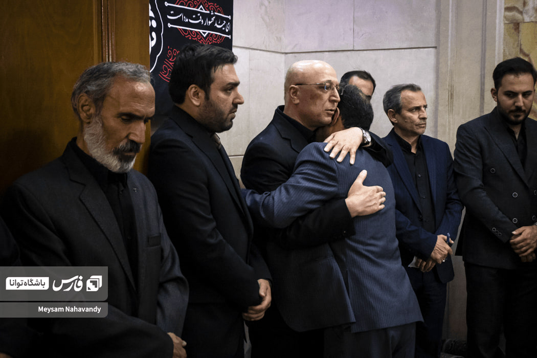 تصاویر: مراسم ختم همسر محمد علی زلفی‌گل