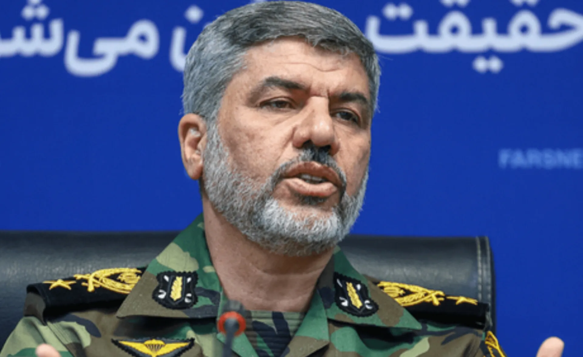 سخنگوی ارتش: ذخیره بزرگی از تجهیزات جدید را در اختیار داریم/ اعتماد به نفس ما در مقابله با دشمن بسیار ارتقا پیدا کرده/ متوجه شدیم نقاط ضعف دشمنان در کجا و چگونه است