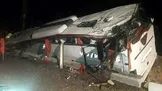 واژگونی اتوبوس در جاده اصفهان به دامغان ۲۷ حادثه‌دیده داشت