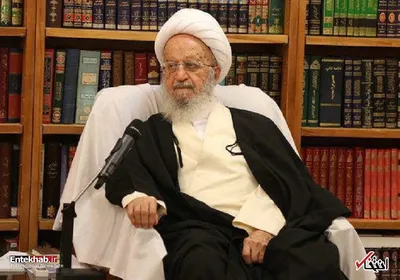 موقعیت قم نسبت به سایر شهرها متفاوت است / دولتمردان آنگونه که باید به قم توجه ندارند؛ مسئولان به بهانه های مختلف شانه خالی می‌کنند / اگر به قم اهمیت دهند نتایج ملی و جهانی آن را خواهند دید