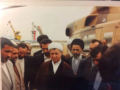 خاطرات آیت الله هاشمی رفسنجانی، ۱۶ خرداد ۱۳۷۷: حسام الدین آشنا گفت بناست سخت‌گیری‌ها از آقای احمد آذری قمی برداشته شود