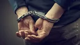 فراجا: دستگیری سر شبکه سابقه‌دار معاملات فردایی و کاغذی با گردش مالی ۲۴۰ همتی به همراه ۱۰ نفر از مرتبطان این پرونده