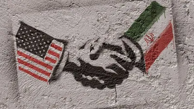 مبادله زندانی میان ایران و آمریکا بخشی از توافقی گسترده‌تر است  / در چارچوب «تفاهم‌های گسترده تر» فعالیت هسته‌ای تهران محدود و حملات نیرو‌های نیابتی وابسته به تهران به نیرو‌های آمریکایی حاضر در منطقه متوقف خواهد شد