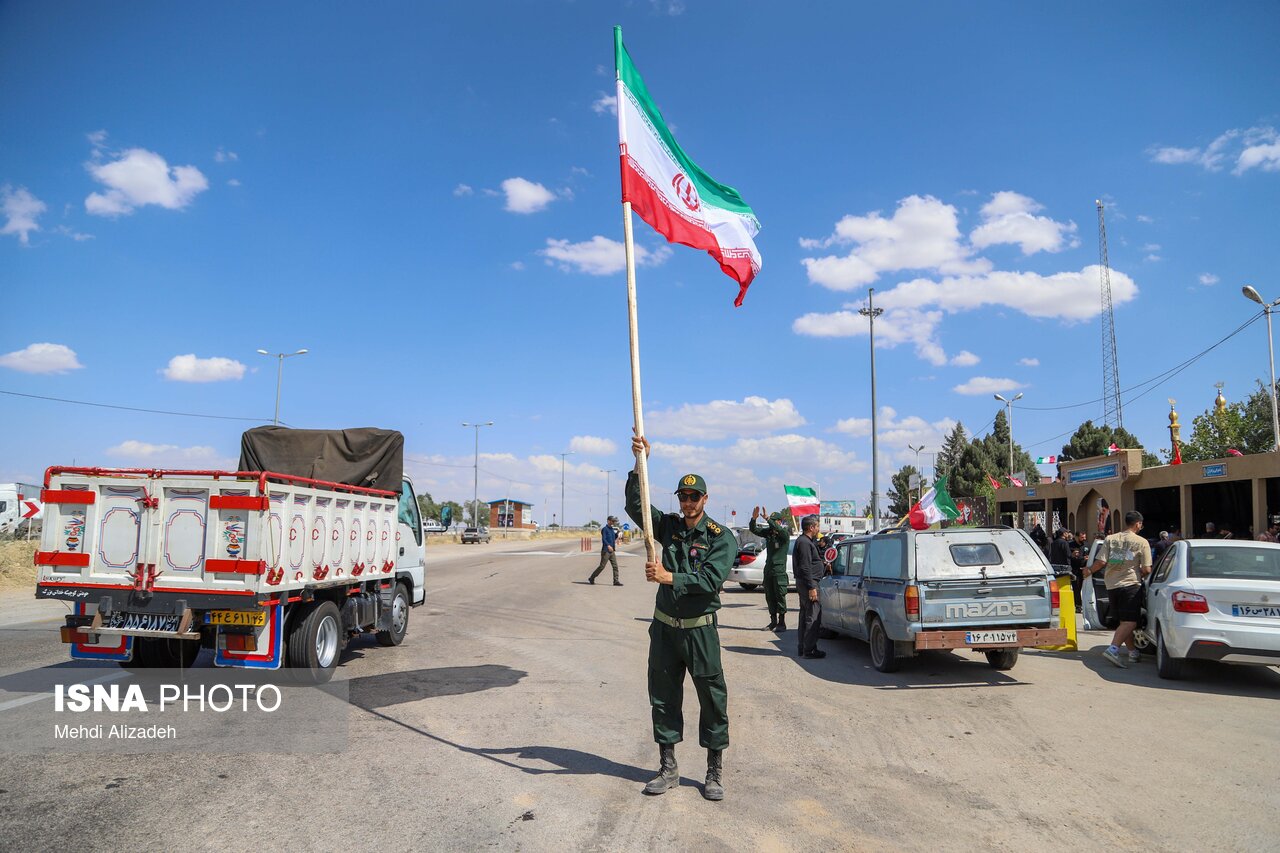 تصاویر: مواکب ورودی شمالی مشهد پیش از مراسم تشییع رهبر شهید