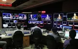 صداوسیما مسائلی را مطرح می‌کند که حکم ریختن بنزین بر آتش اختلافات را دارد / یک فاصله و شکاف بسیار زیادی بین صداوسیما و دیدگاه‌های مردم ایجاد شده/ آقایان متوجه آثار سیاه‌نمایی خود نیستند / درآمد‌های اختصاصی صداوسیما، عددی بالغ بر ۱۰۰ همت است