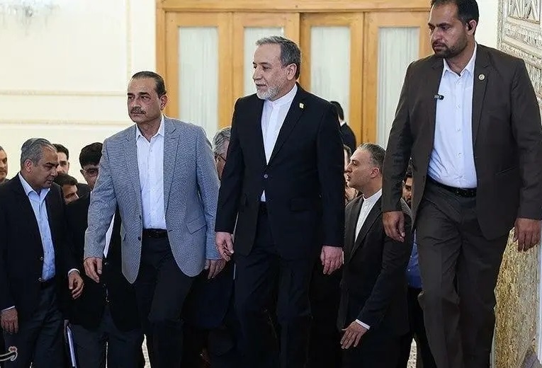 وزارت خارجه پاکستان: قرار است مراسم امضای الکترونیکی تفاهم نامه ایران و امریکا فردا برگزار شود وزارت خارجه پاکستان: قرار است مراسم امضای الکترونیکی تفاهم نامه ایران و امریکا فردا برگزار شود