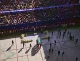 ببینید/ لحظه ورود پیکر رهبر شهید انقلاب برای اقامه نماز