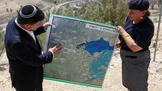 بیانیه دوازده کشور اروپایی: ممنوعیت‌های ملی برای تجارت کالا‌های تولیدشده در شهرک‌های غیرقانونی اسرائیلی وضع خواهیم کرد / خشونت شهرک‌نشینان و گسترش شهرک‌سازی‌ها به سطحی «بی‌سابقه» رسیده / قاطعانه با هرگونه اقدامی که به الحاق سرزمین‌های فلسطینی یا آوارگی اجباری فلسطینیان منجر شود، مخالفت می‌کنیم