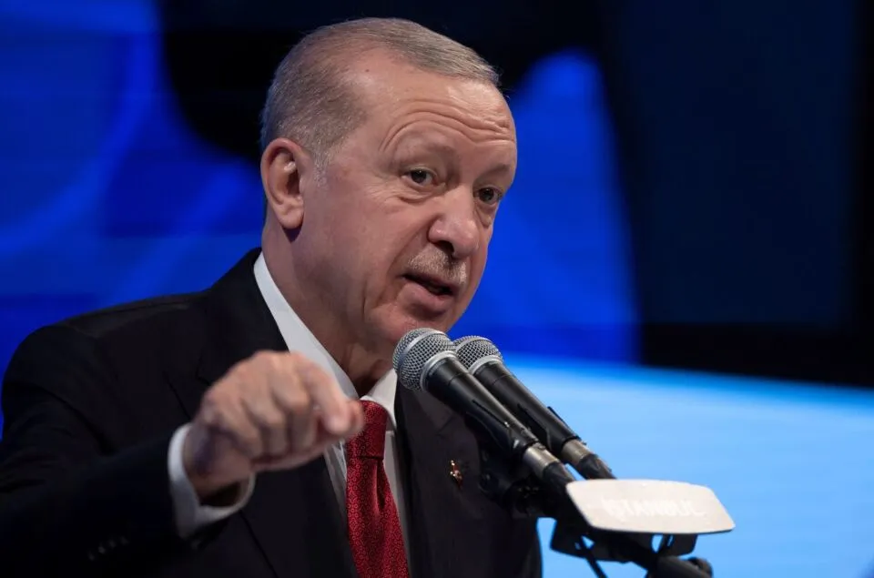 اردوغان: درگیری‌ها در خاورمیانه به نفع هیچ طرفی نیست / امیدواریم تشدید تنش‌های اخیر درباره ایران به جای بهره‌گیری از ابزار نظامی به سمت دیپلماسی هدایت شود