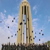 تصاویر: گرامیداشت روز پزشک در آرامگاه بوعلی سینا